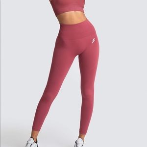 NWOT! Hyperflex Seamless Legging.